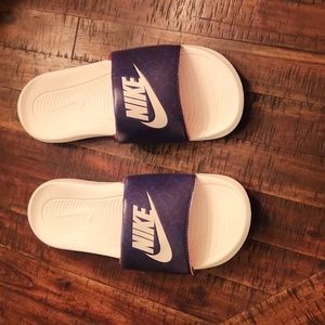 Nike slides size 13